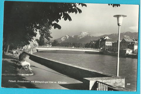 AK Villach. Draubrücke mit Mittagskogel.