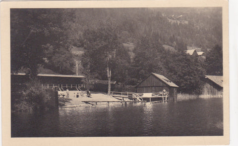 AK Sattendorf am Ossiachersee. "Göc"-Sportclub, Erholungsheim. Strandbad mit Bootshaus.