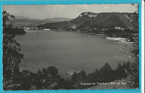 AK Faakersee mit Strandbad u. Blick auf Egg.