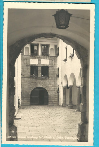 AK Schloss Wasserleonburg bei Nötsch a. Dobr. Toreingang. (1936)