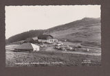 AK Stubalpe, Altes Almhaus mit Wölkerkogel.