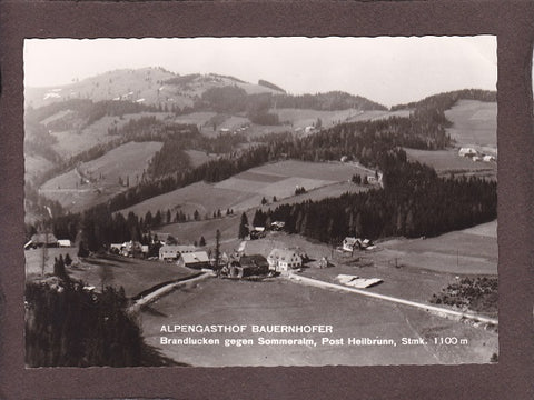 AK Alpengasthof Bauernhofer. Brandlucken gegenn Sommeralm, Post Heilbrunn.