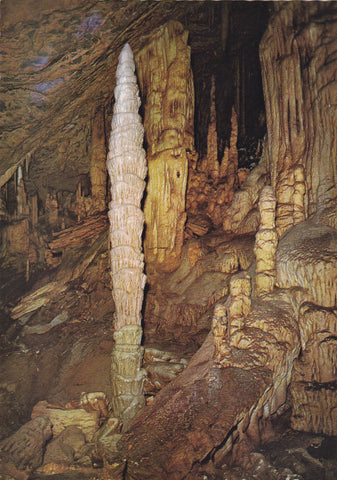 AK Tropfsteinhöhle Katerloch bei Weiz. Naas. Der Edelmann mit seinen Zwergen. Inhaber Hermann und Regina Hofer.
