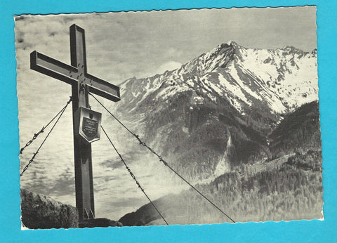AK Gedenkkreuz für die verstorbenen Sudetendeutschen errichtet im Rahmen des Weltflüchtlingssjahres von der SLÖ-Bezirksgruppe Zell am See auf dem Imbachhorn im September 1960.