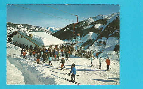 AK Skiparadies Saalbach-Hinterglemm. Mittelstation der Reiterkogel-Lifte.