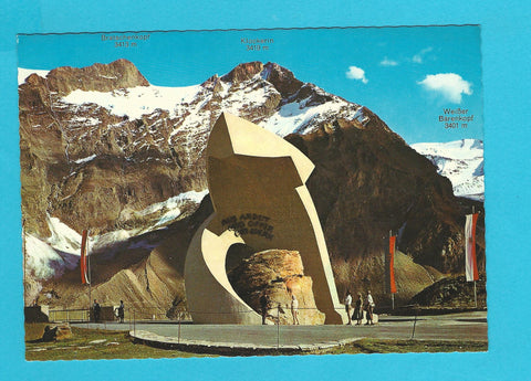 AK Tauernkraftwerke Kaprun. Mooserboden mit Heidenstein und Denkmal.