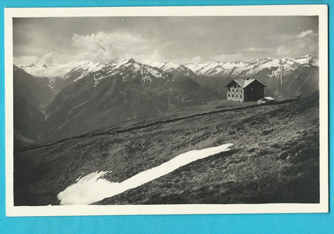 AK Wildkogelhaus gegen die hohen Tauern. (1926)