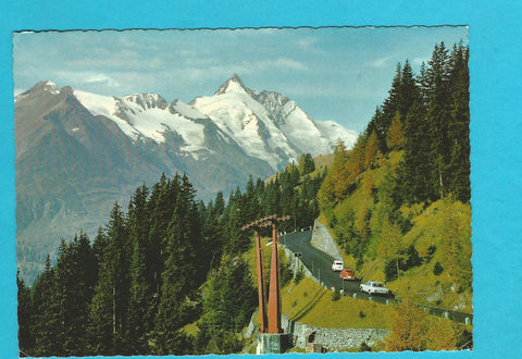 AK Großglockner Hochalpenstraße. Blick vom Parkplatz Rossbach auf Sessellift und Großglockner.