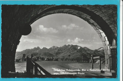 AK Grossglockner Hochalpenstrasse. Blick v. Hochtortunnel gegen Hochschobergruppe.