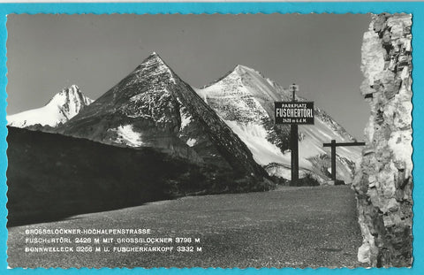 AK Großglockner Hochalpenstrasse. Fuschertörl mit Grossglockner, Sonnwelleck u. Fuscherkarkopf.