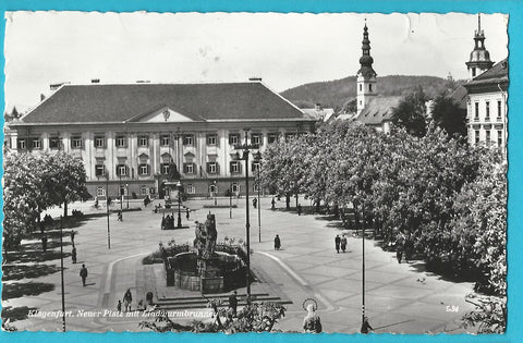 AK Klagenfurt. Neuer Platz mit Lindwurmbrunnen.