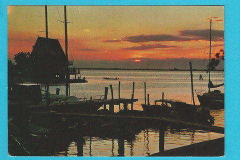 AK Lignano Sabbiadoro. Tramonto sulla darsena.
