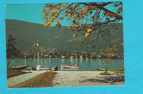 AK Blick vom Strand in Ossiach am Ossiacher See auf Bodensdorf.
